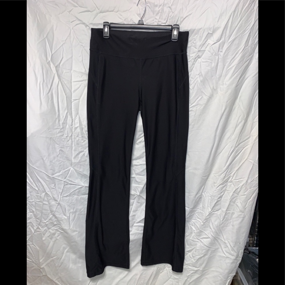 Xersion Slim Fit Women’s yoga pants Large Black